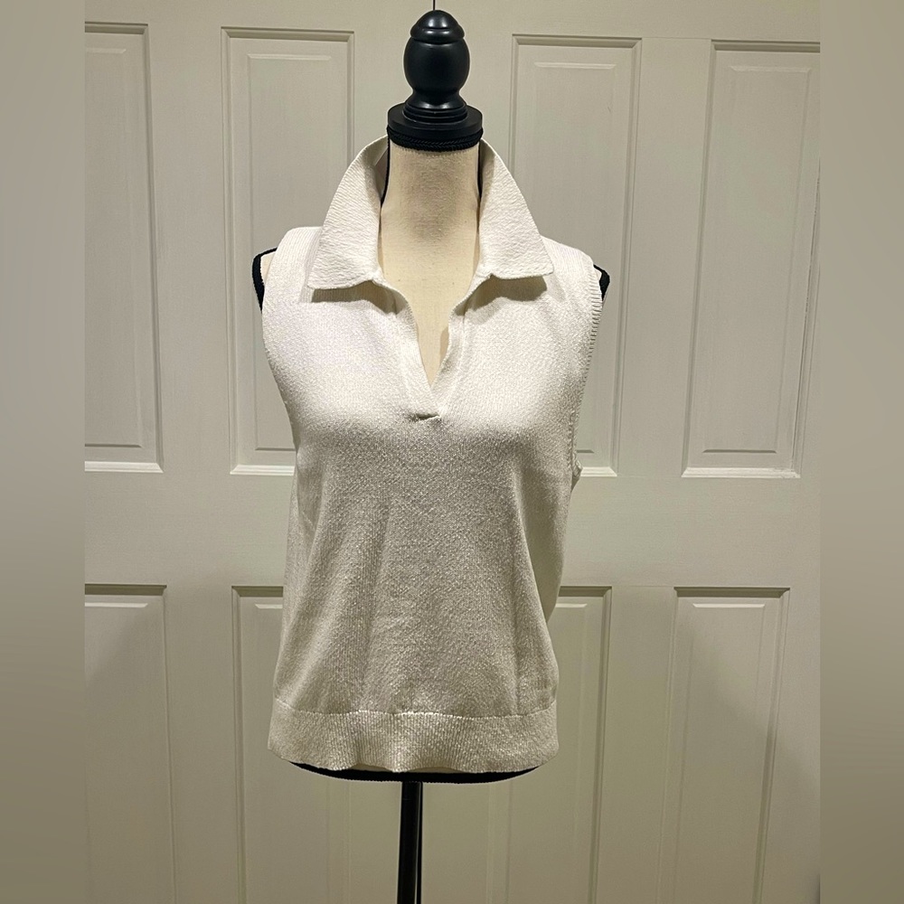 LOFT white knit sleeveless collared polo. New with tags! Large.